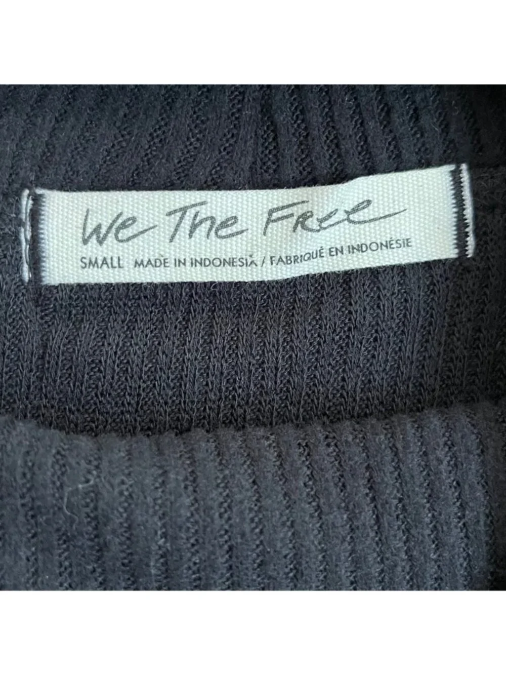 Free People We The Free Juicy Cowl Neck Top Size S Split Back Oversized NWT - Picture 3 of 11